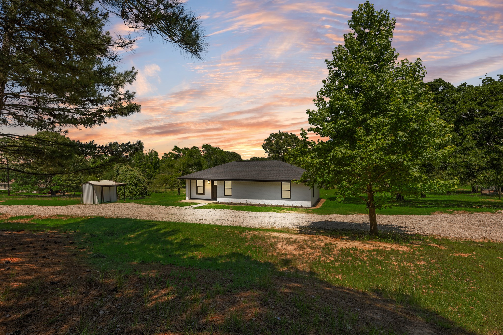 8804 County Road 3816 Athens TX 75752