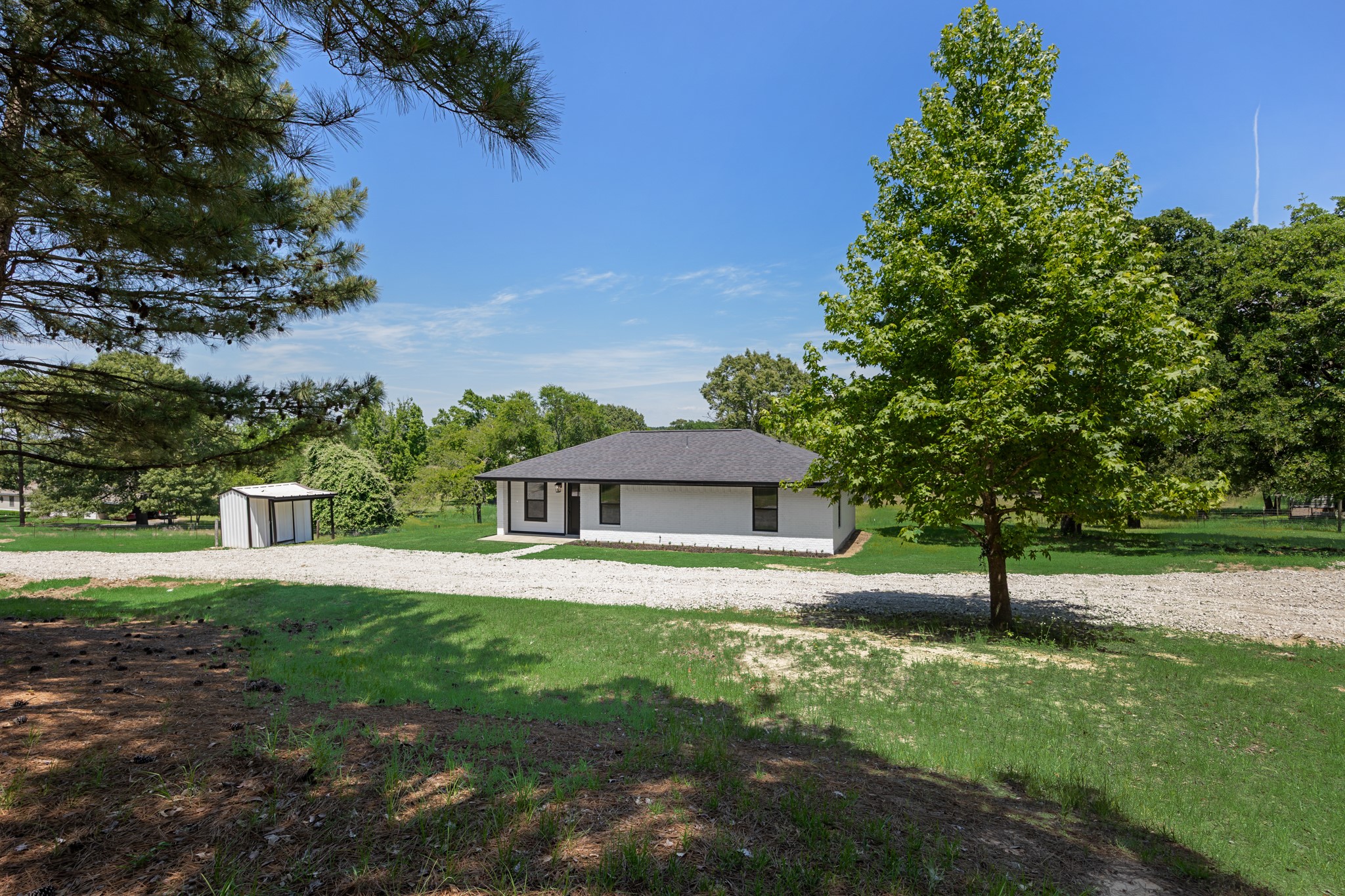 8804 County Road 3816 Athens TX 75752