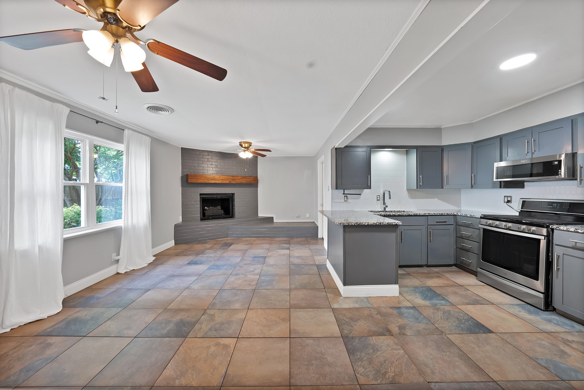 1510 Ravenwood Drive Arlington TX 76013