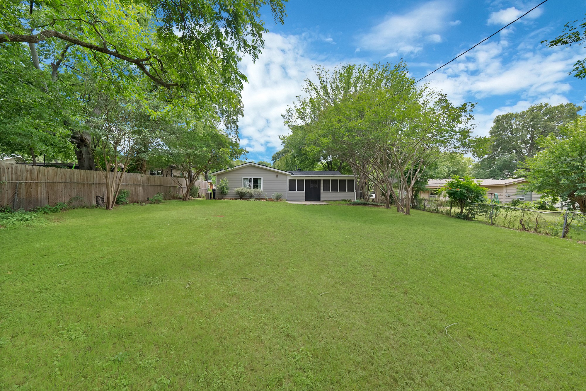1510 Ravenwood Drive Arlington TX 76013