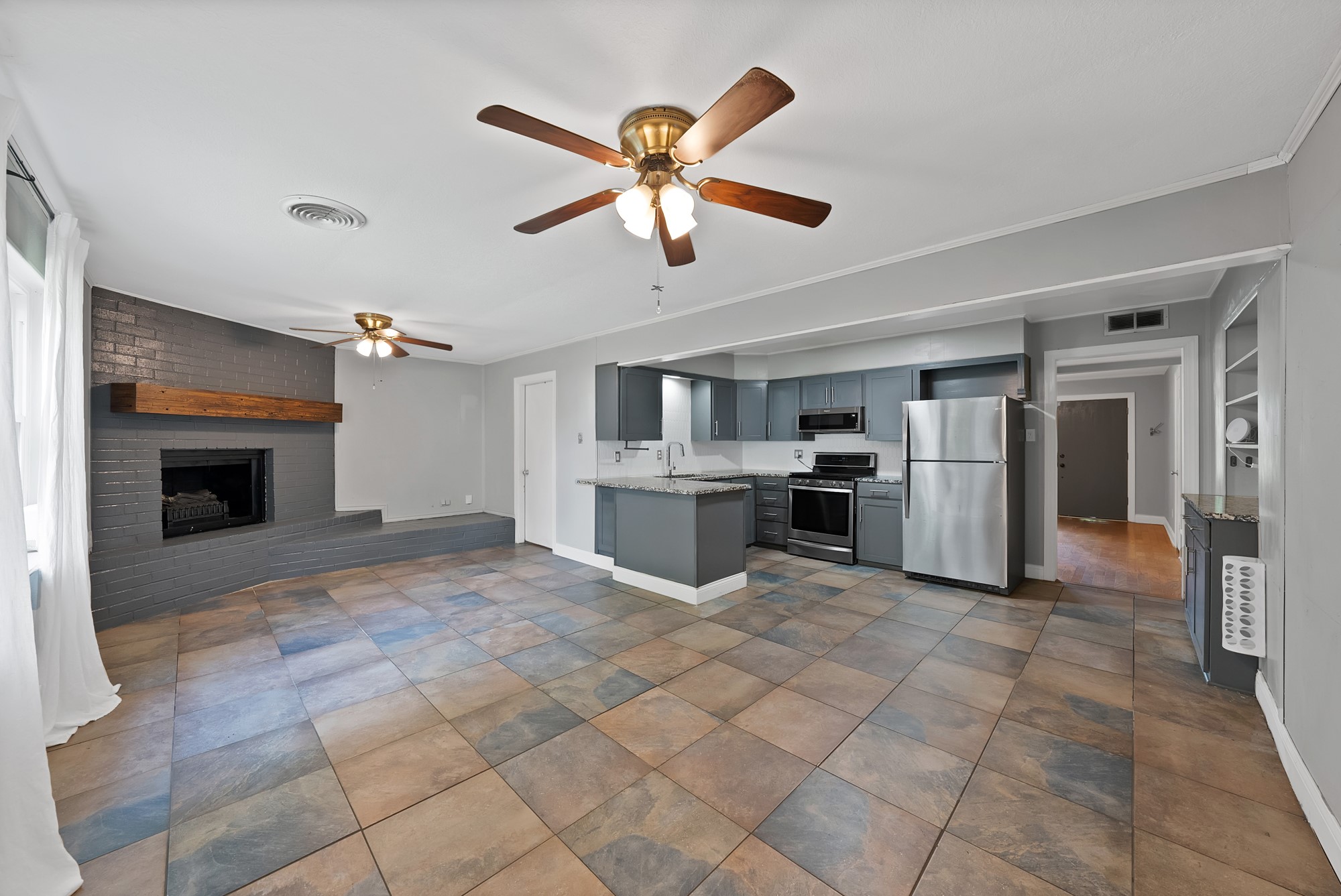 1510 Ravenwood Drive Arlington TX 76013