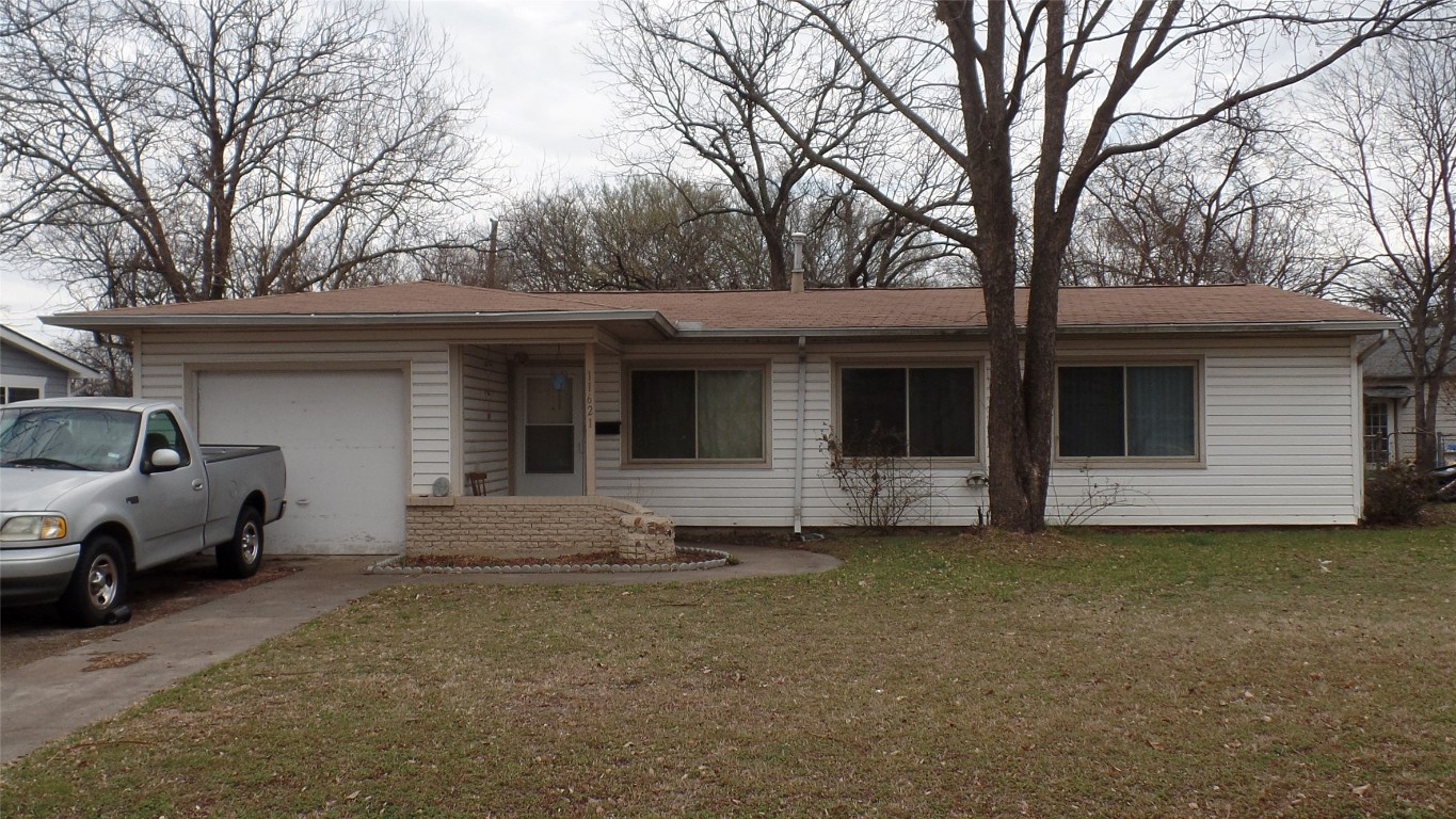 11621 Strand Street Dallas TX 75218