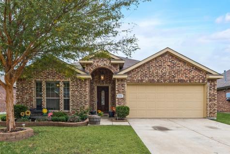936 Lake Grove Drive Little Elm TX 75068