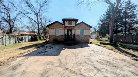 409 Giles Street Mineola TX 75773