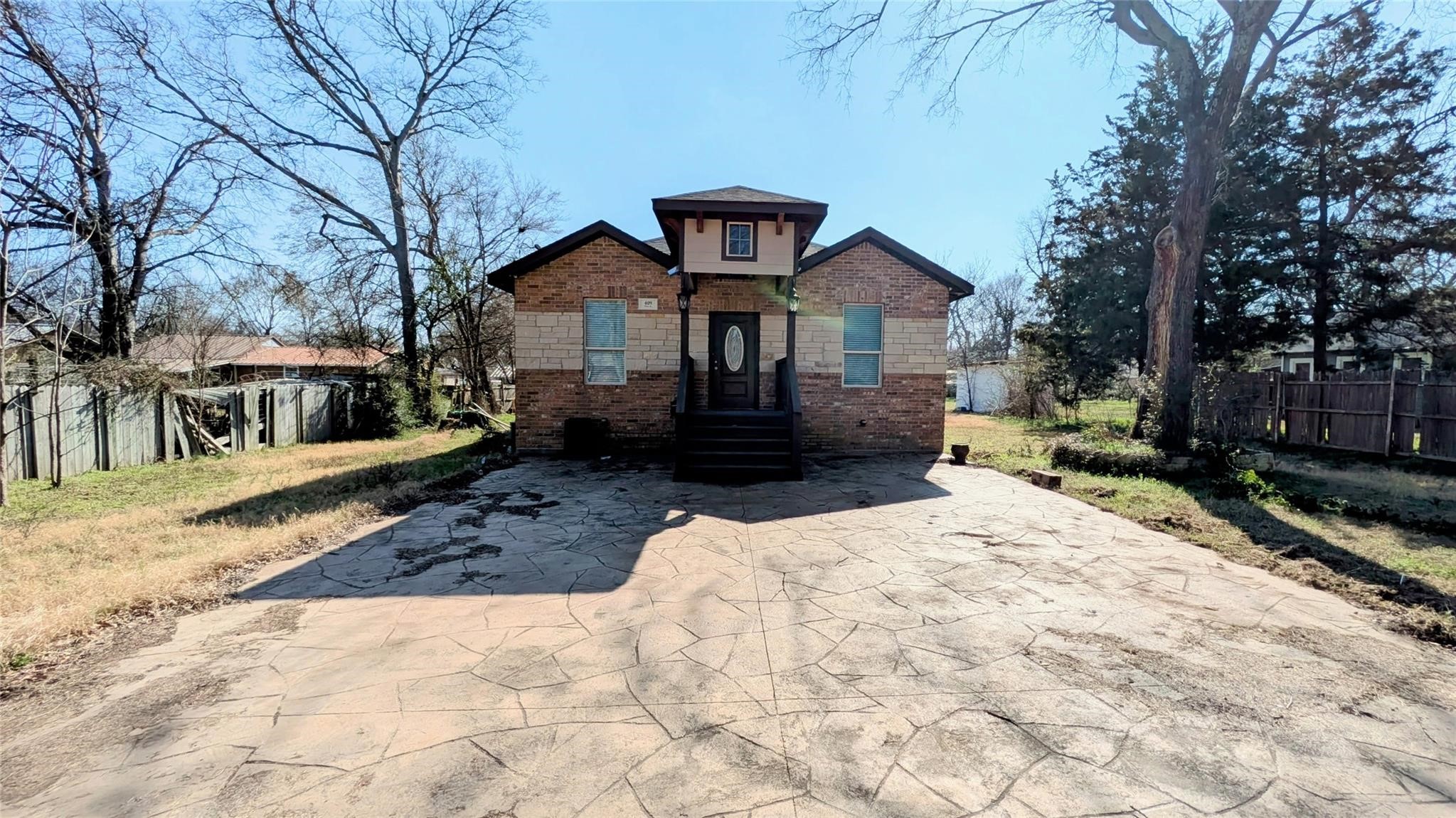 409 Giles Street Mineola TX 75773