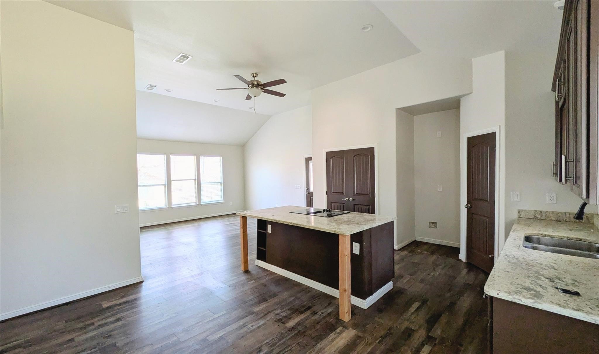 409 Giles Street Mineola TX 75773