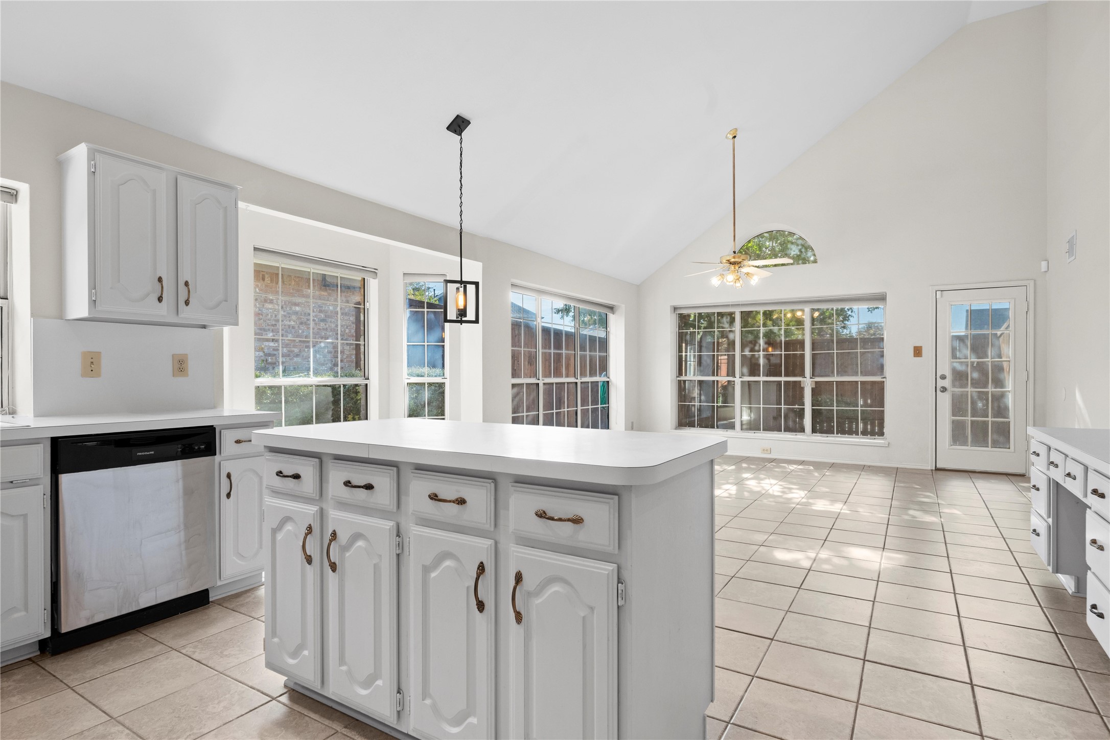 4114 Bendwood Lane Dallas TX 75287