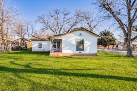 927 Minden Street Fort Worth TX 76110
