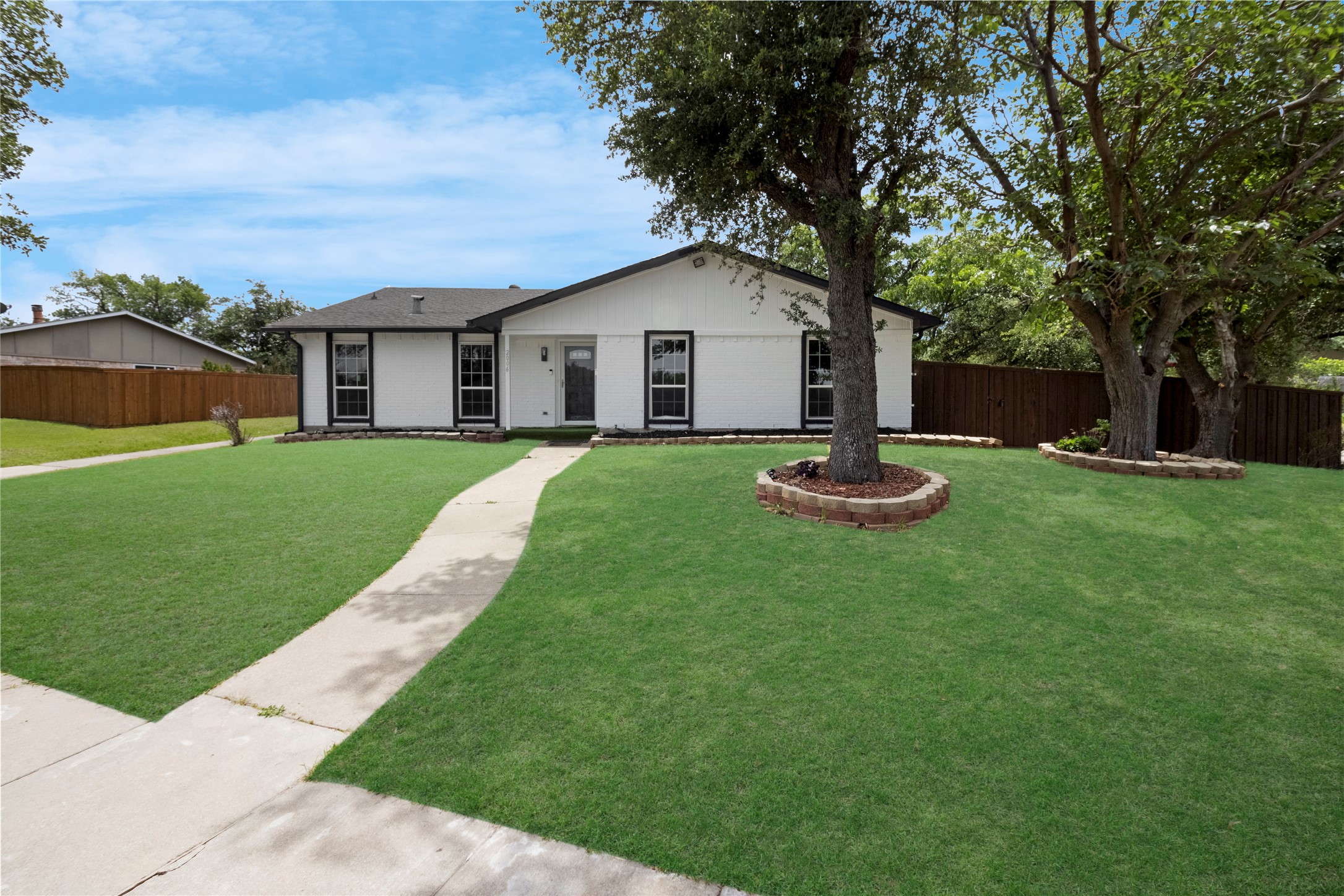 2006 Southern Oaks Carrollton TX 75007