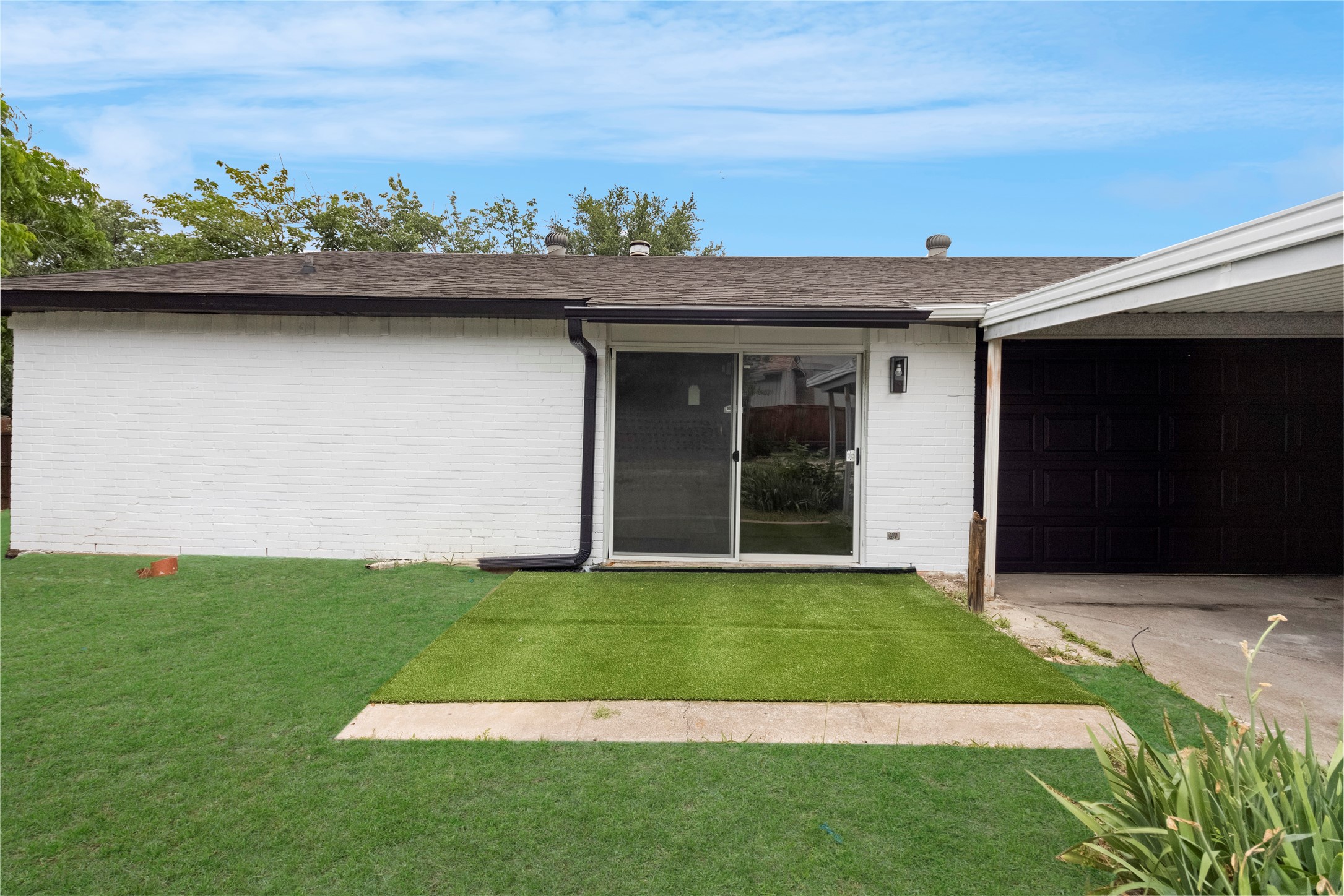 2006 Southern Oaks Carrollton TX 75007