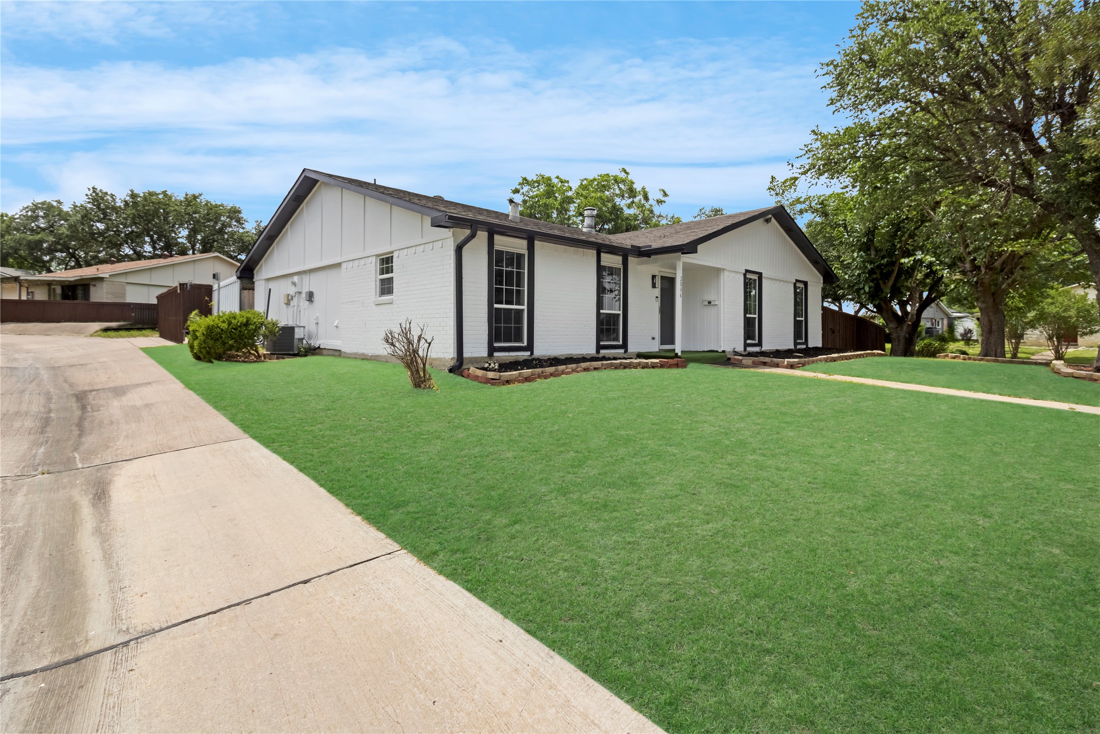 2006 Southern Oaks Carrollton TX 75007