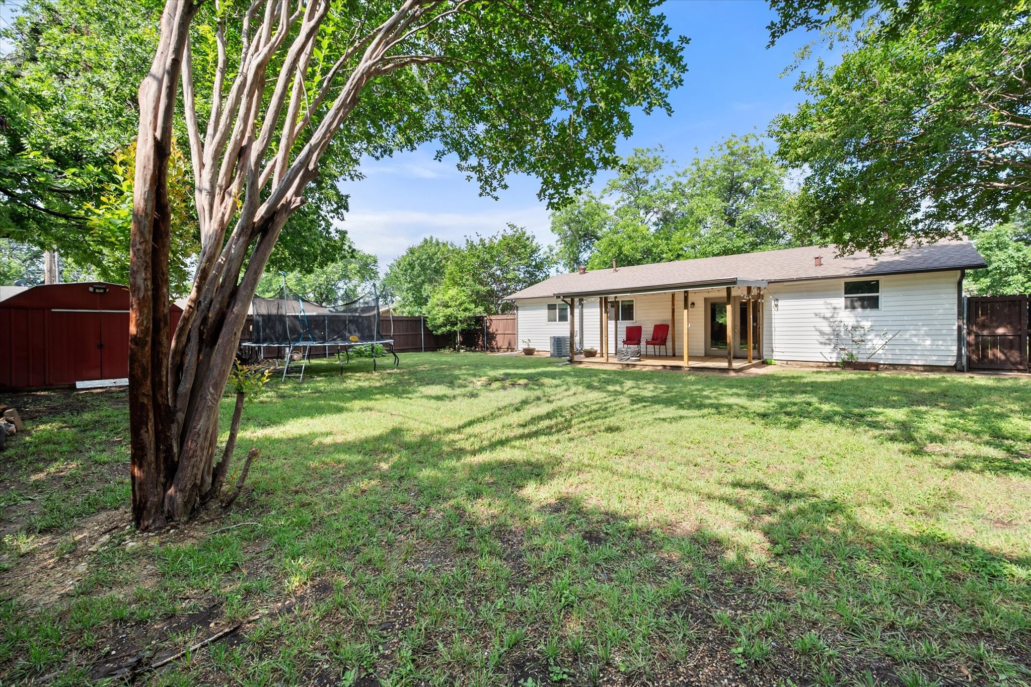 5900 Plum Street Watauga TX 76148