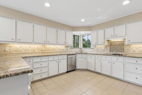 9530 Moss Haven Drive Dallas TX 75231
