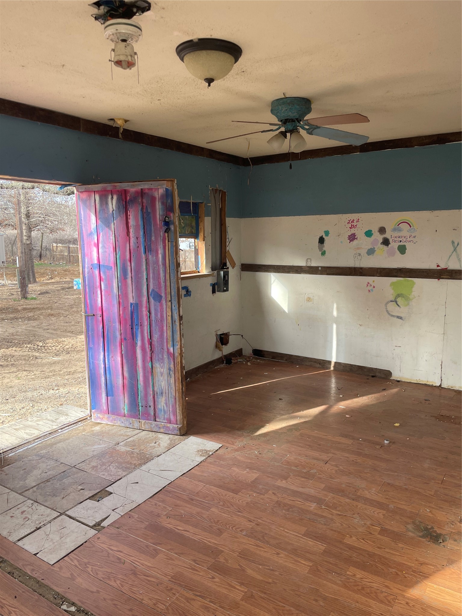 310 County Road 4659 Rhome TX 76078
