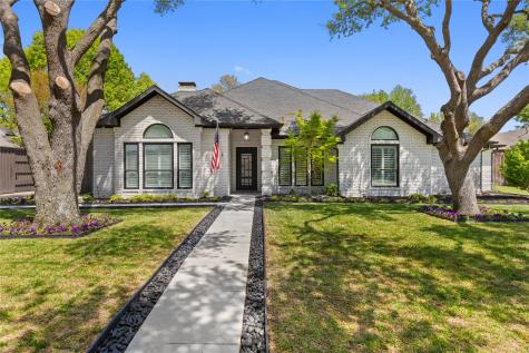 6727 Crestland Avenue Dallas TX 75252