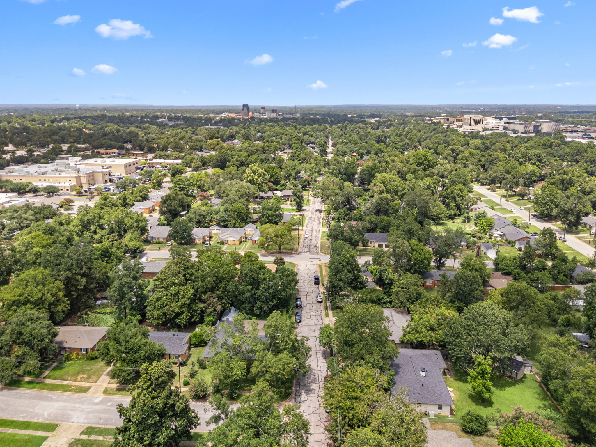 2026 S Wall Avenue Tyler TX 75701