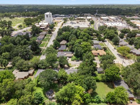2026 S Wall Avenue Tyler TX 75701