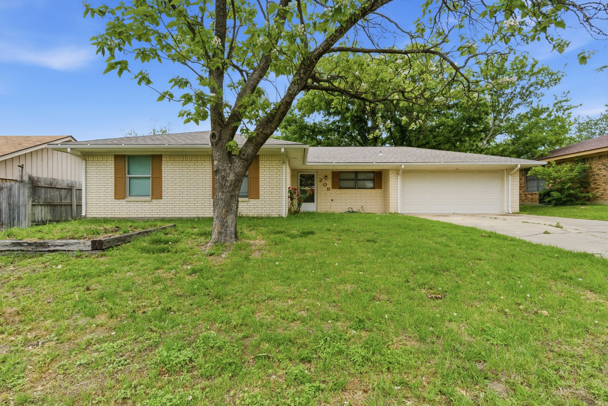 209 Moonlight Trail Stephenville TX 76401