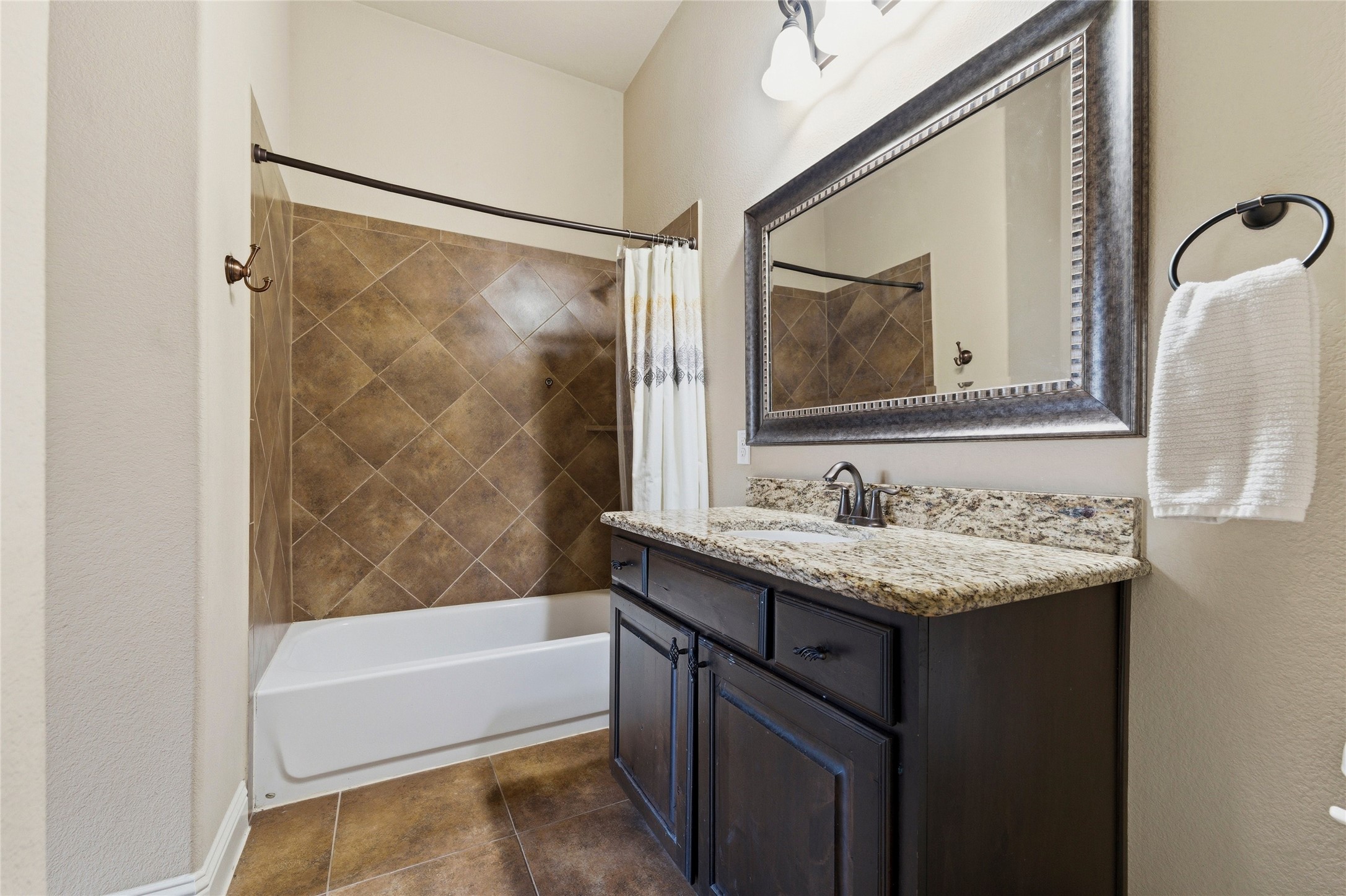 8517 Revenue Way North Richland Hills TX 76182