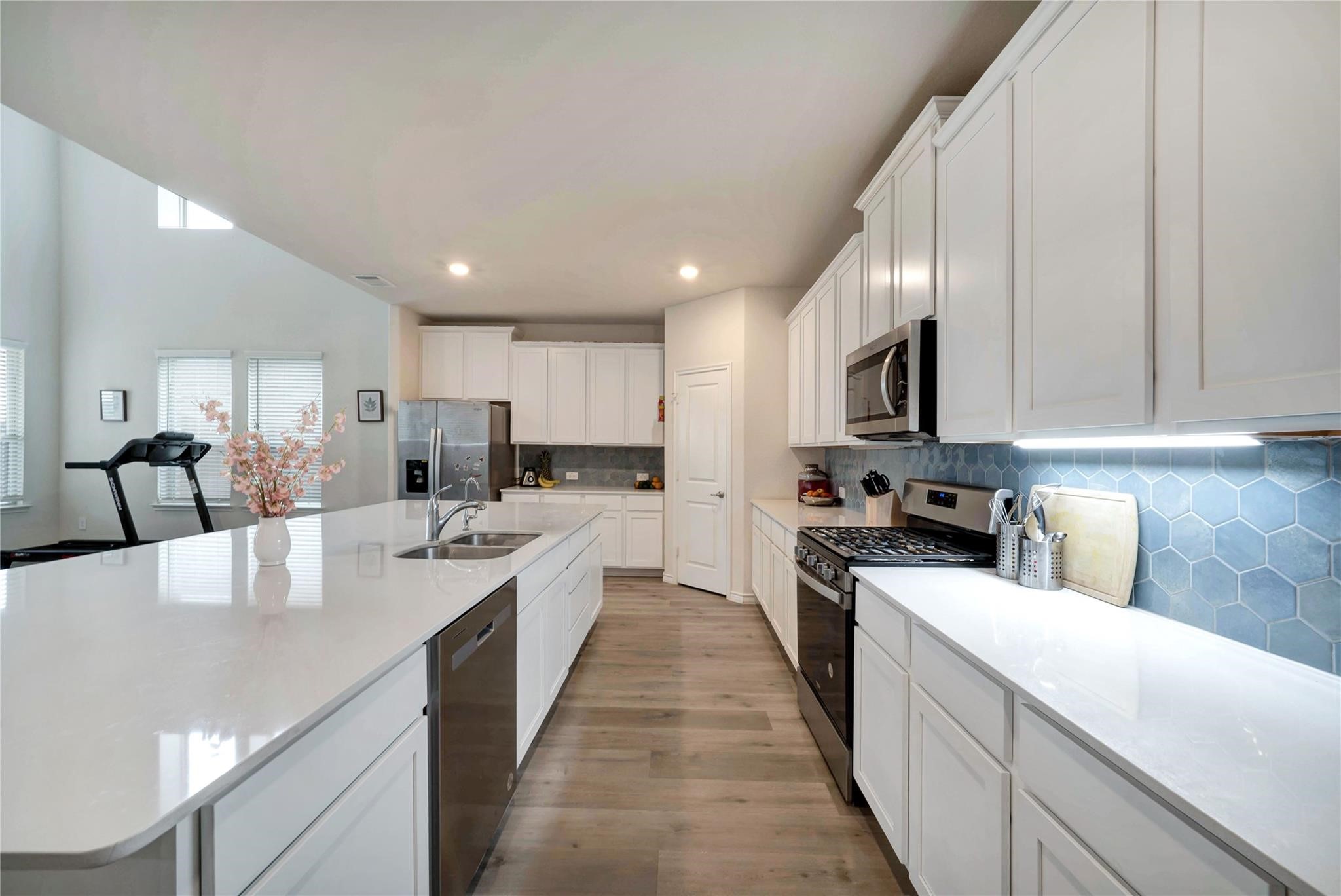10332 Fall Brook Drive Aubrey TX 76227