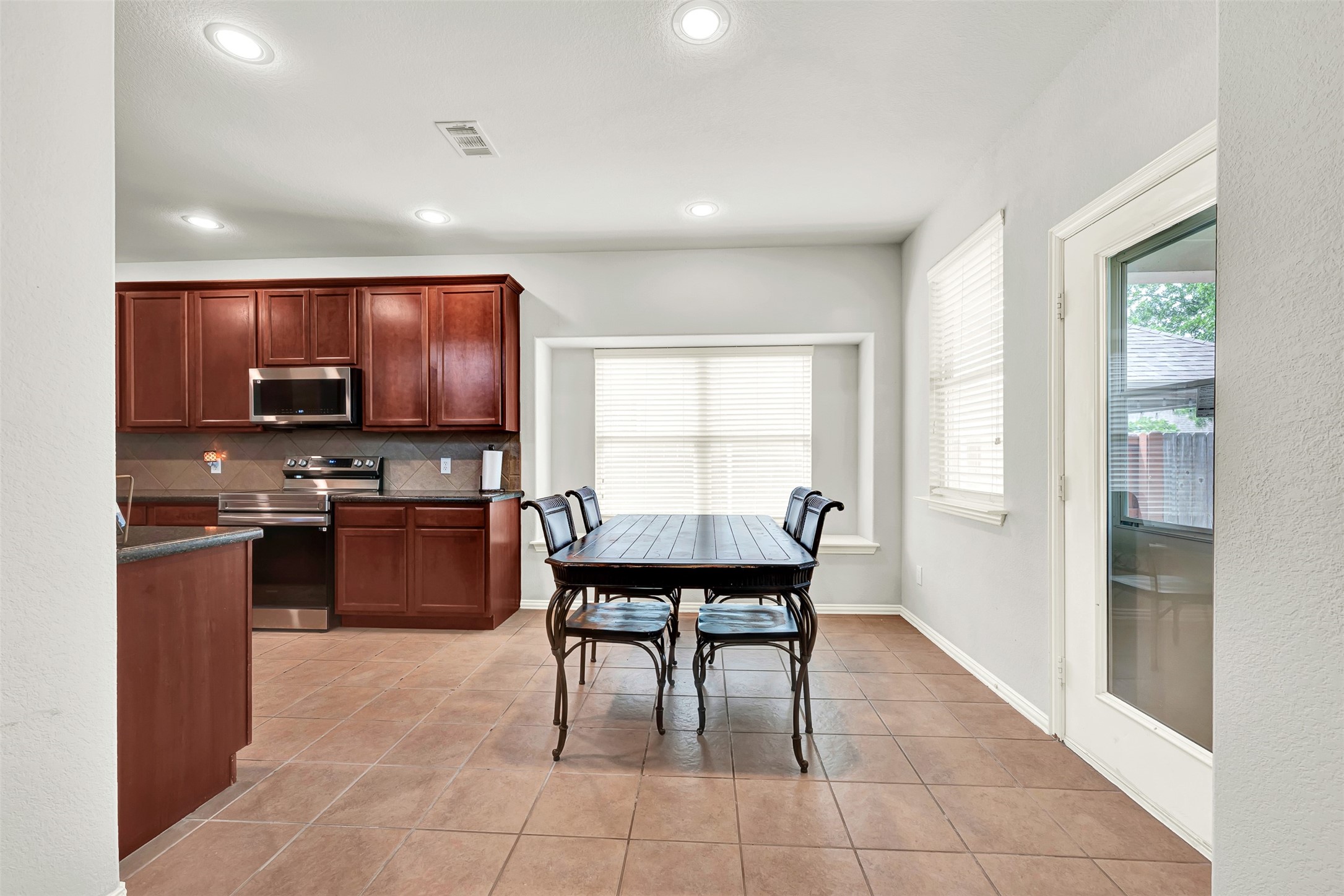 1412 Hawk Valley Drive Little Elm TX 75068