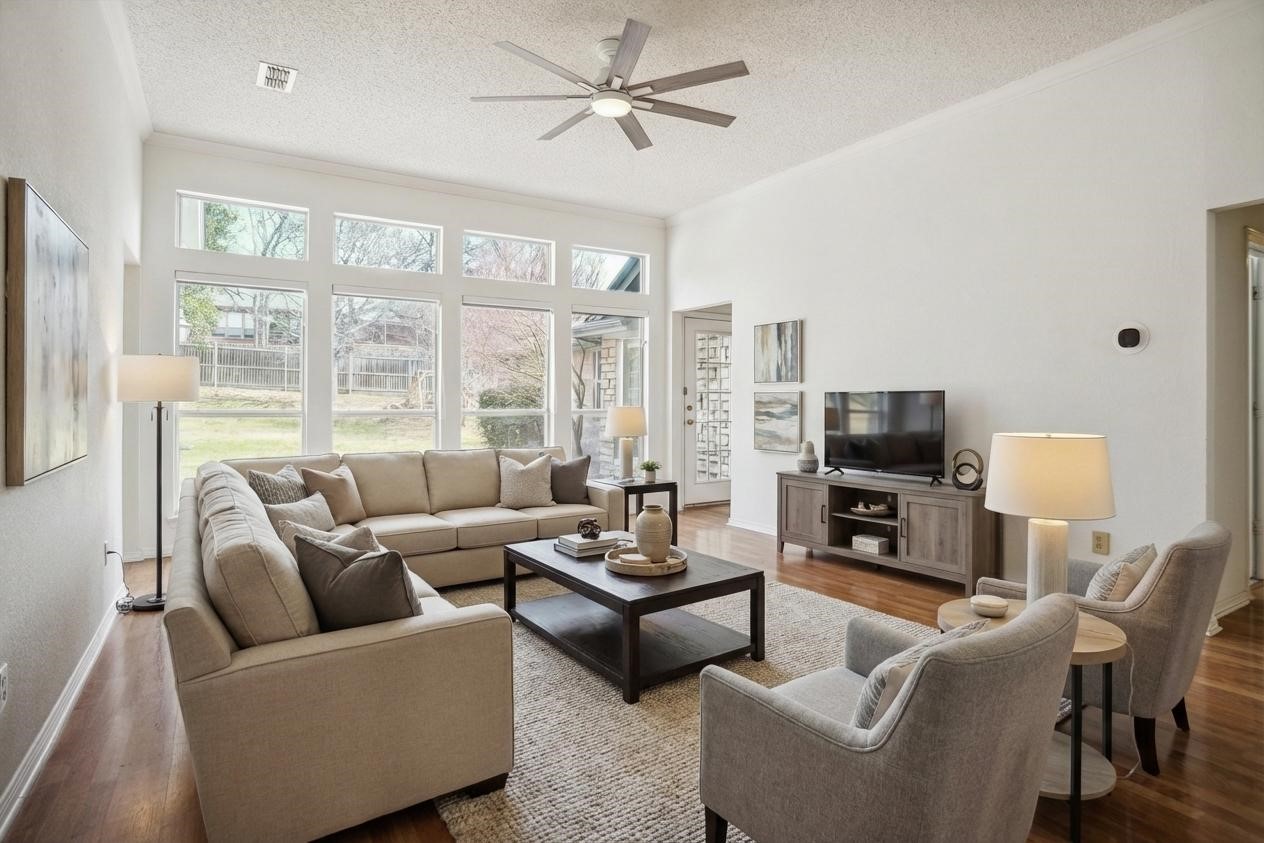 813 Hunters Glen Trail Fort Worth TX 76120