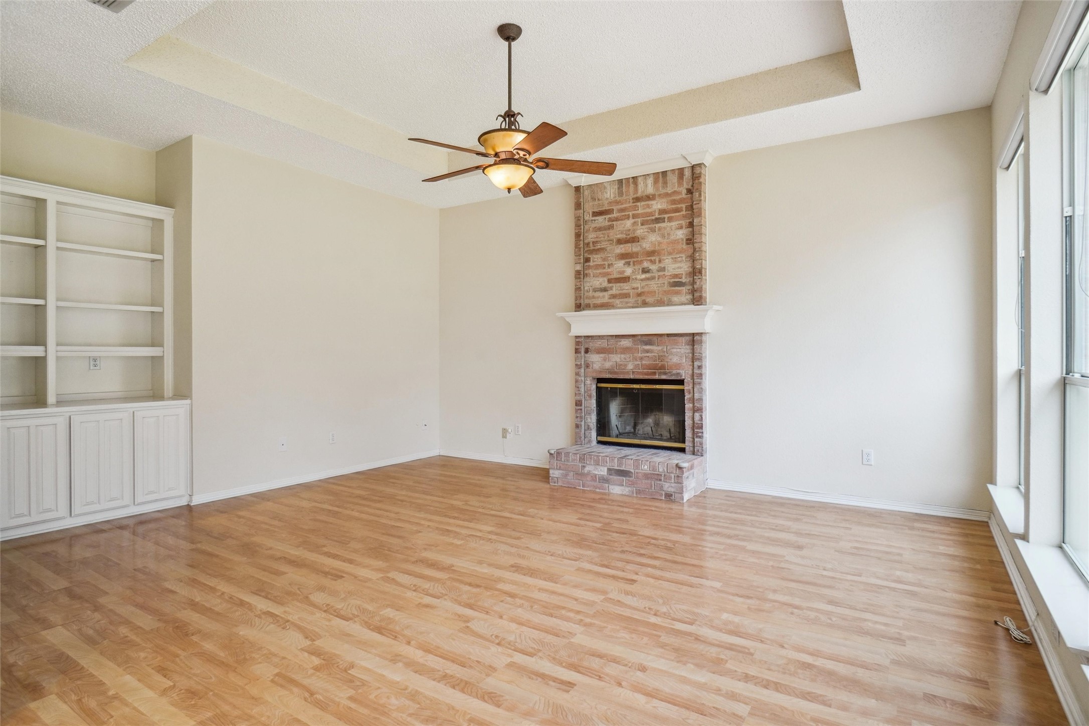 813 Hunters Glen Trail Fort Worth TX 76120