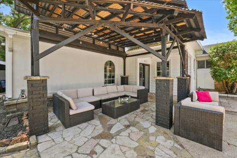 2795 Beechmont Drive Dallas TX 75228