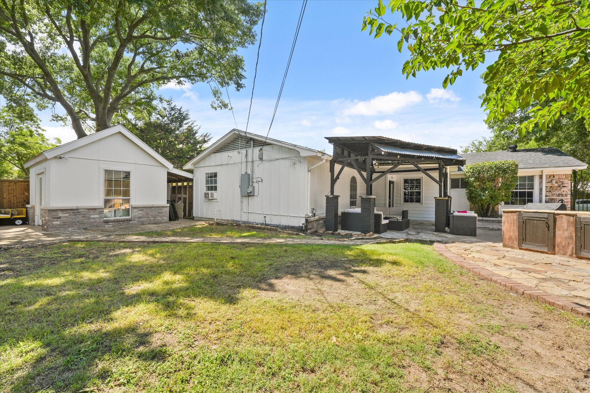 2795 Beechmont Drive Dallas TX 75228
