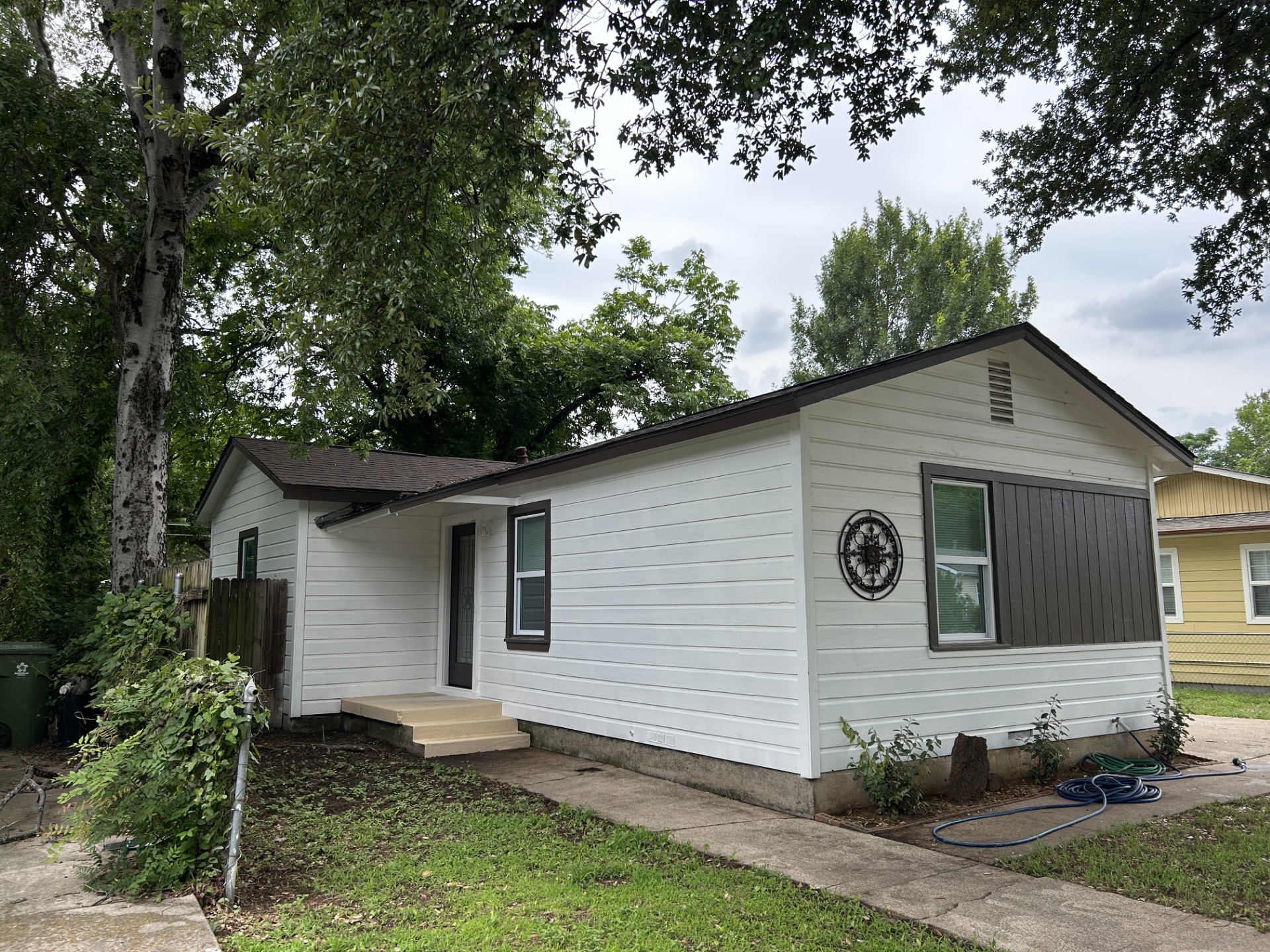 309 Elm Street Hurst TX 76053