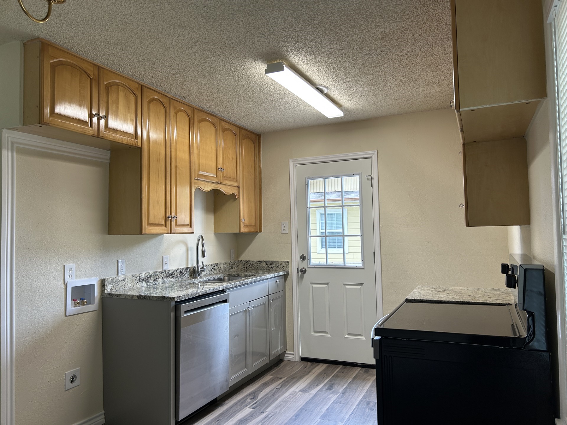 309 Elm Street Hurst TX 76053
