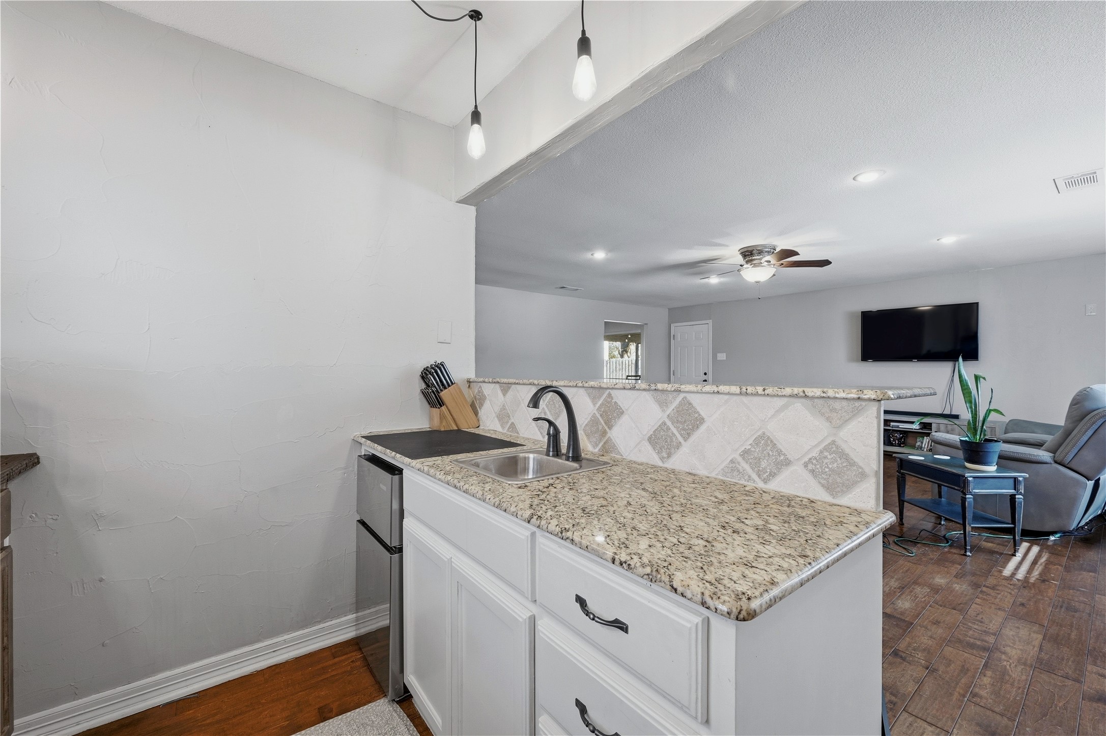 1507 Greenbrier Sherman TX 75092