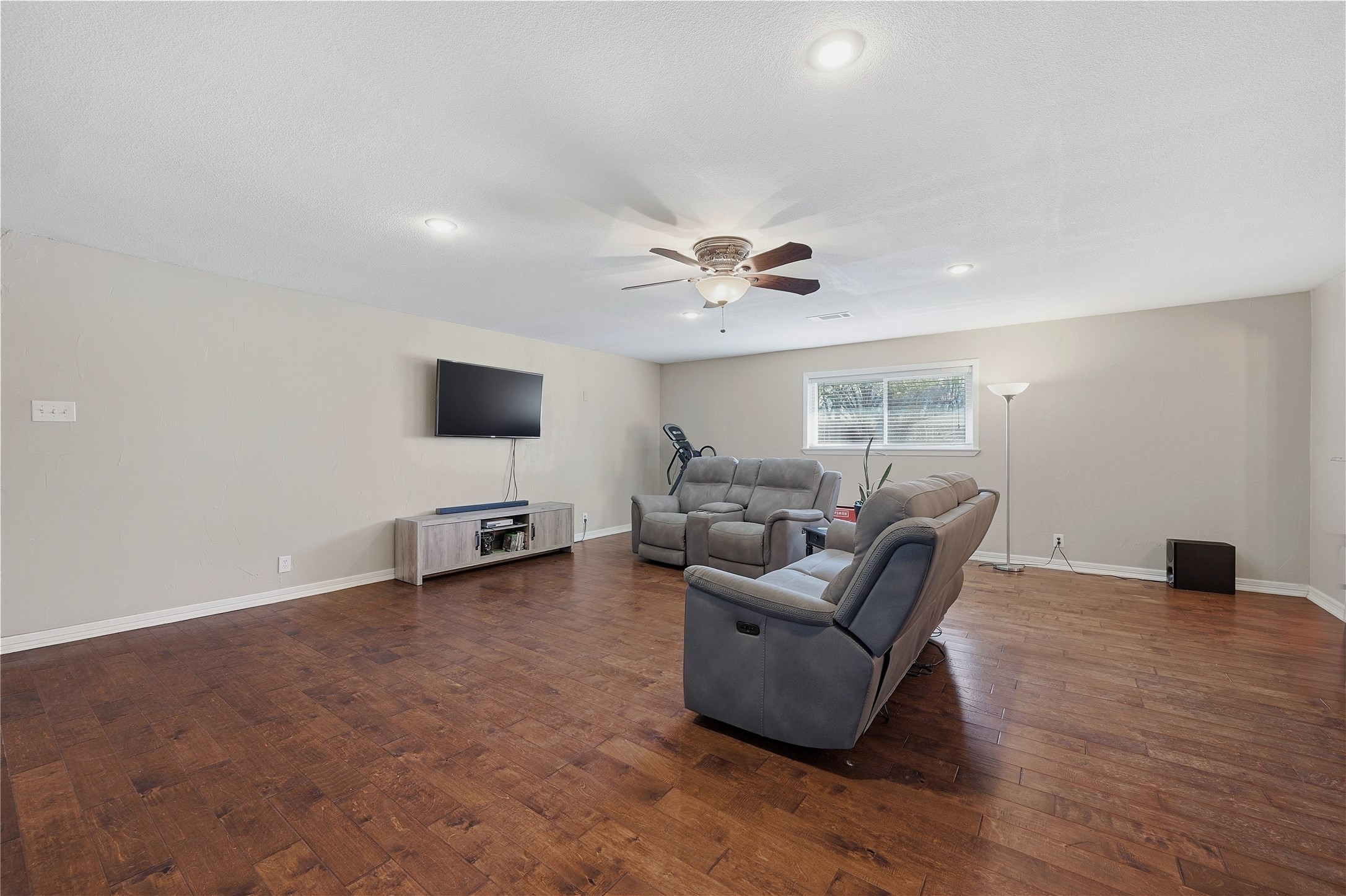 1507 Greenbrier Sherman TX 75092