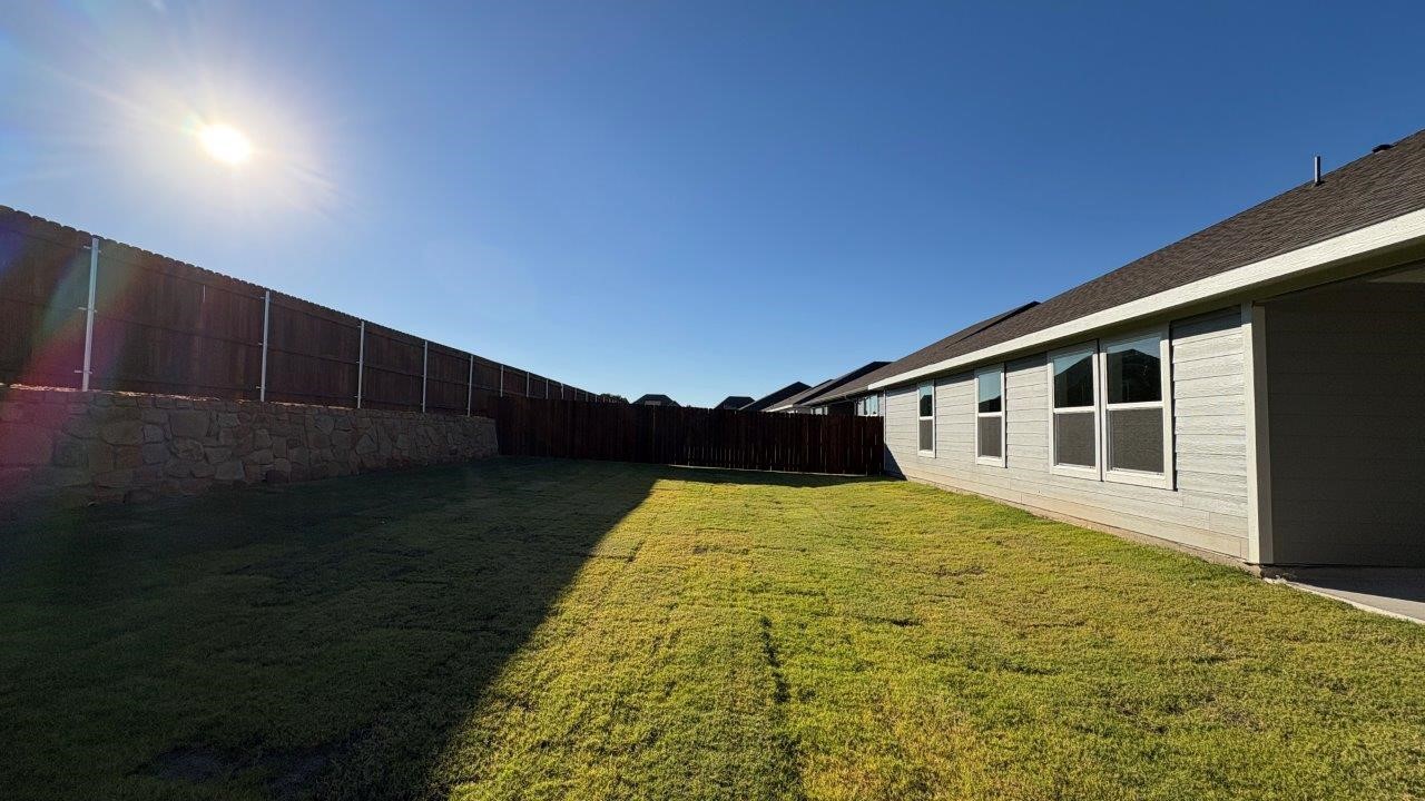 4125 Cornerstone Circle Granbury TX 76048