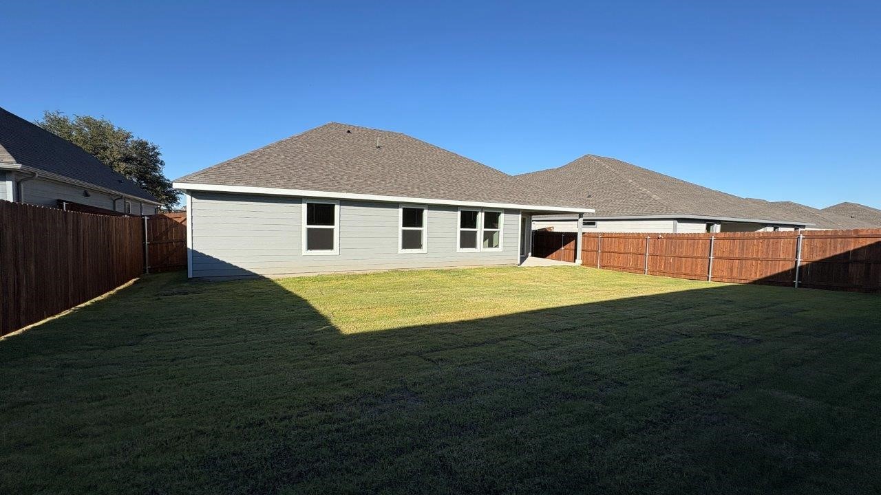 4125 Cornerstone Circle Granbury TX 76048