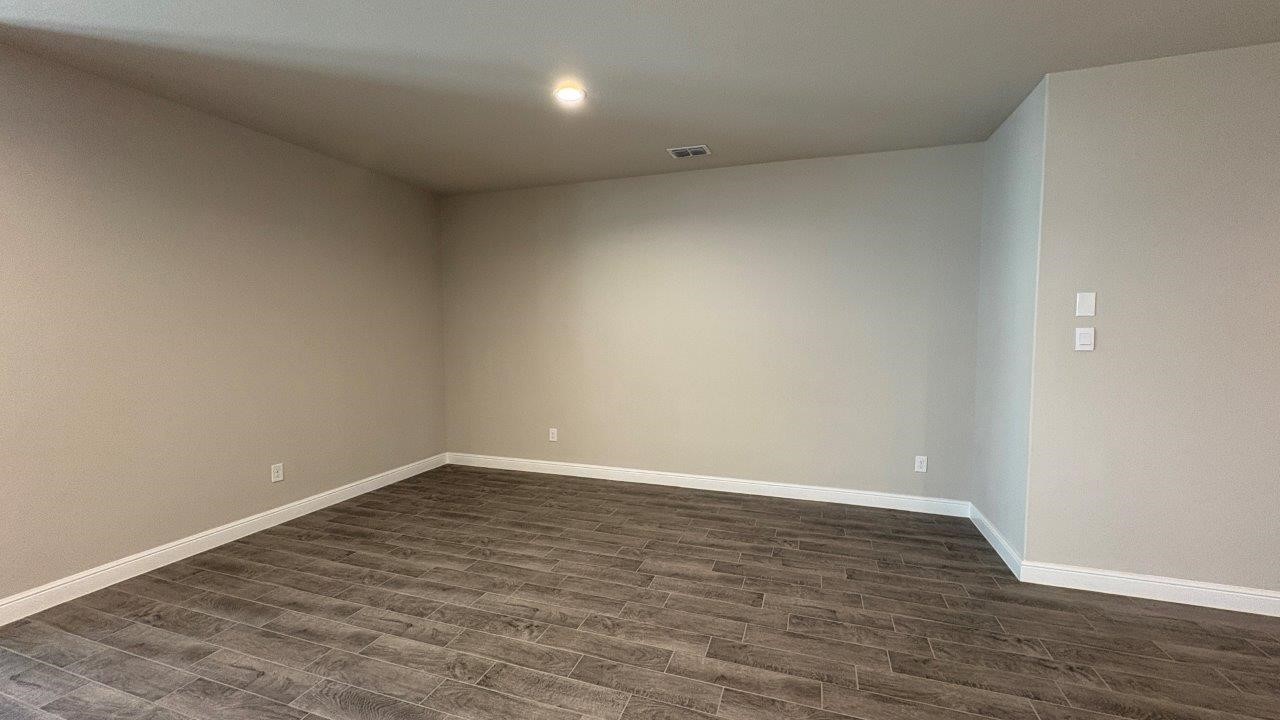 4125 Cornerstone Circle Granbury TX 76048