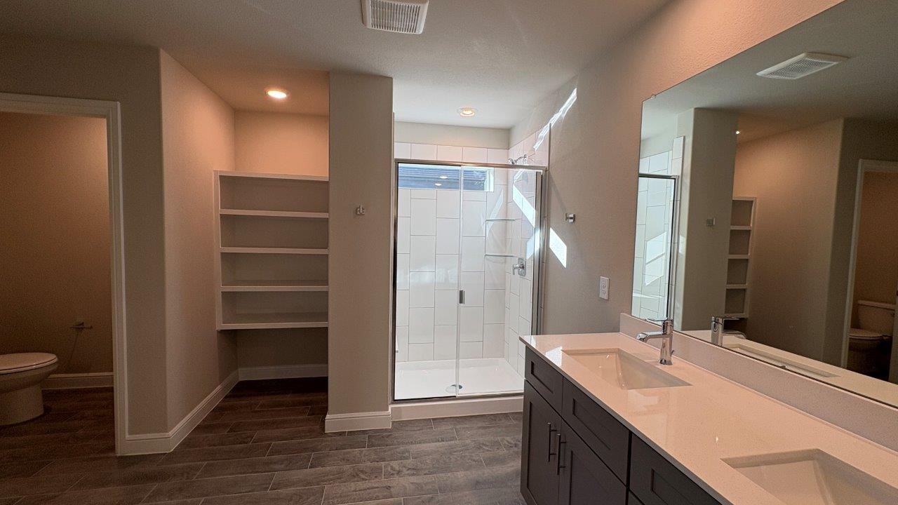 4125 Cornerstone Circle Granbury TX 76048