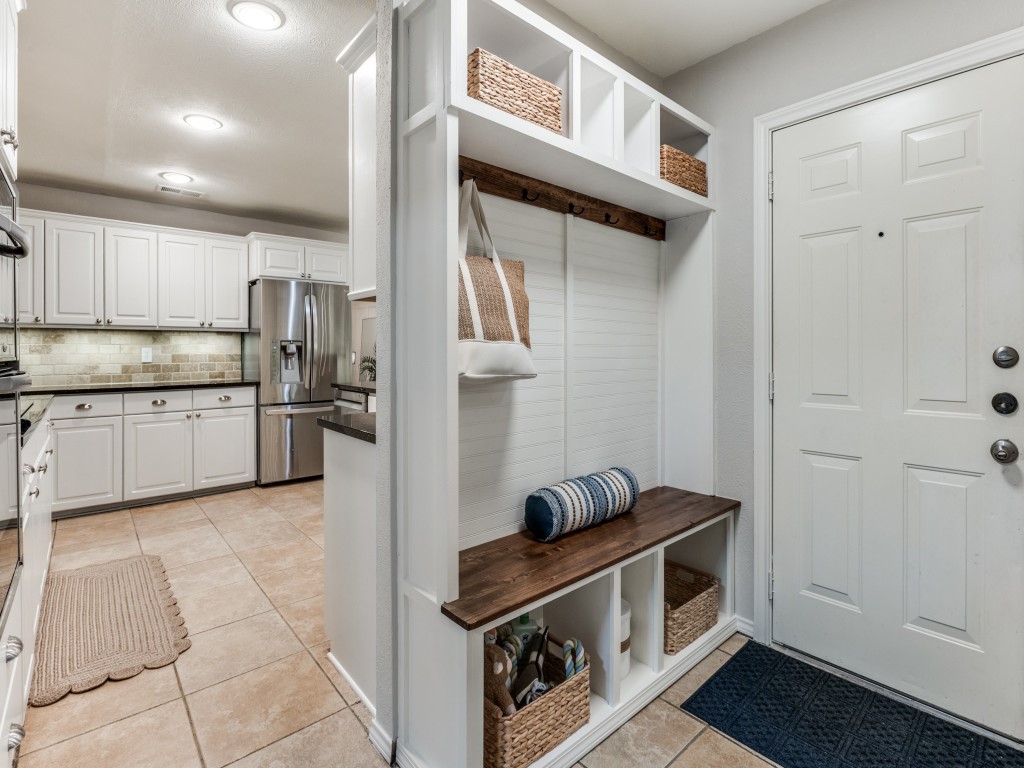 3824 Waldorf Circle Dallas TX 75229