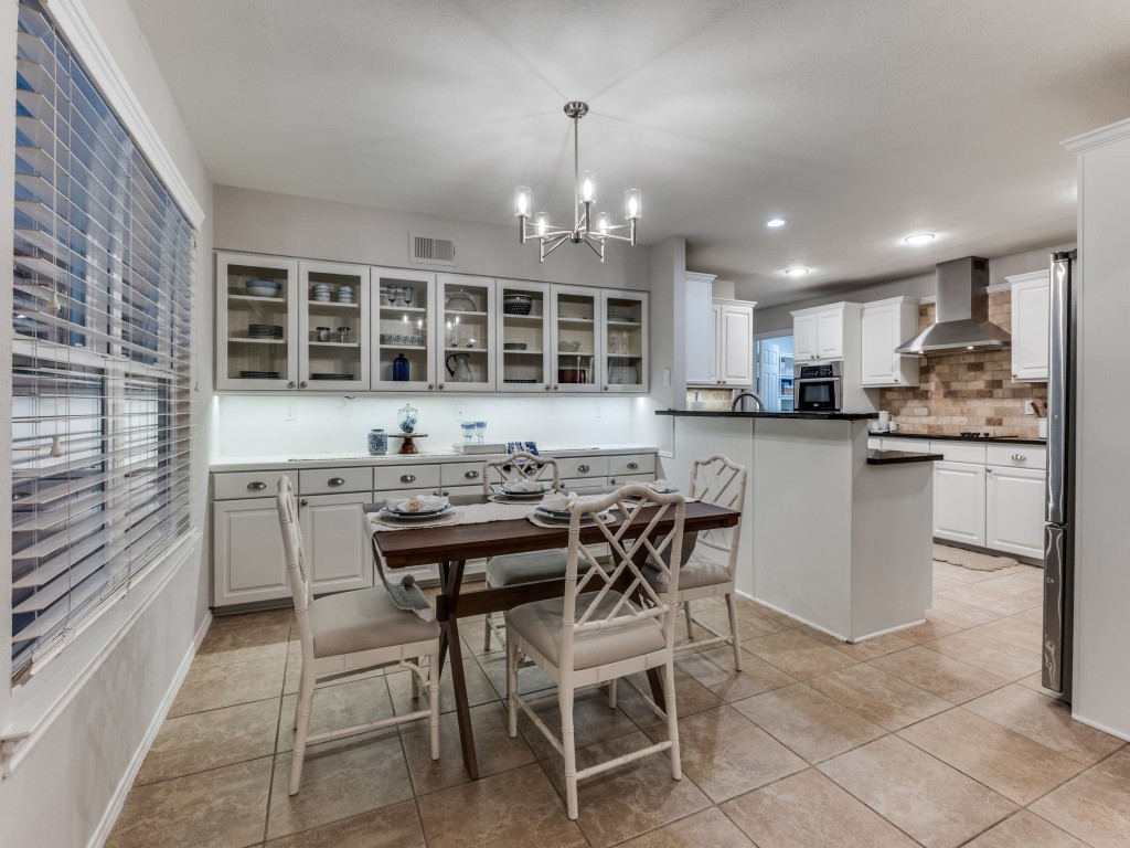 3824 Waldorf Circle Dallas TX 75229