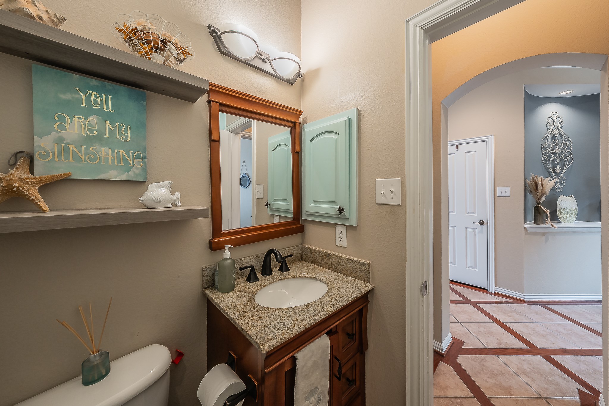 2215 Red Hawk Lane Euless TX 76039