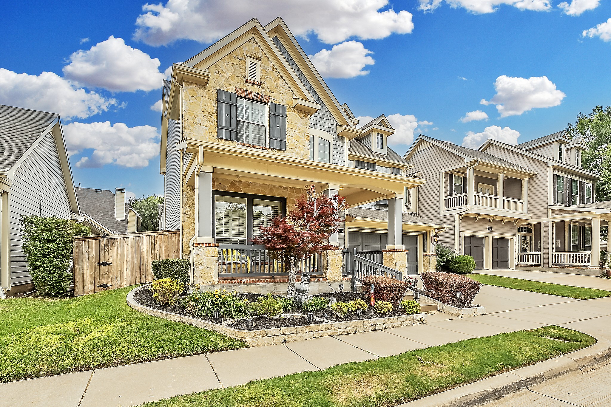 2215 Red Hawk Lane Euless TX 76039