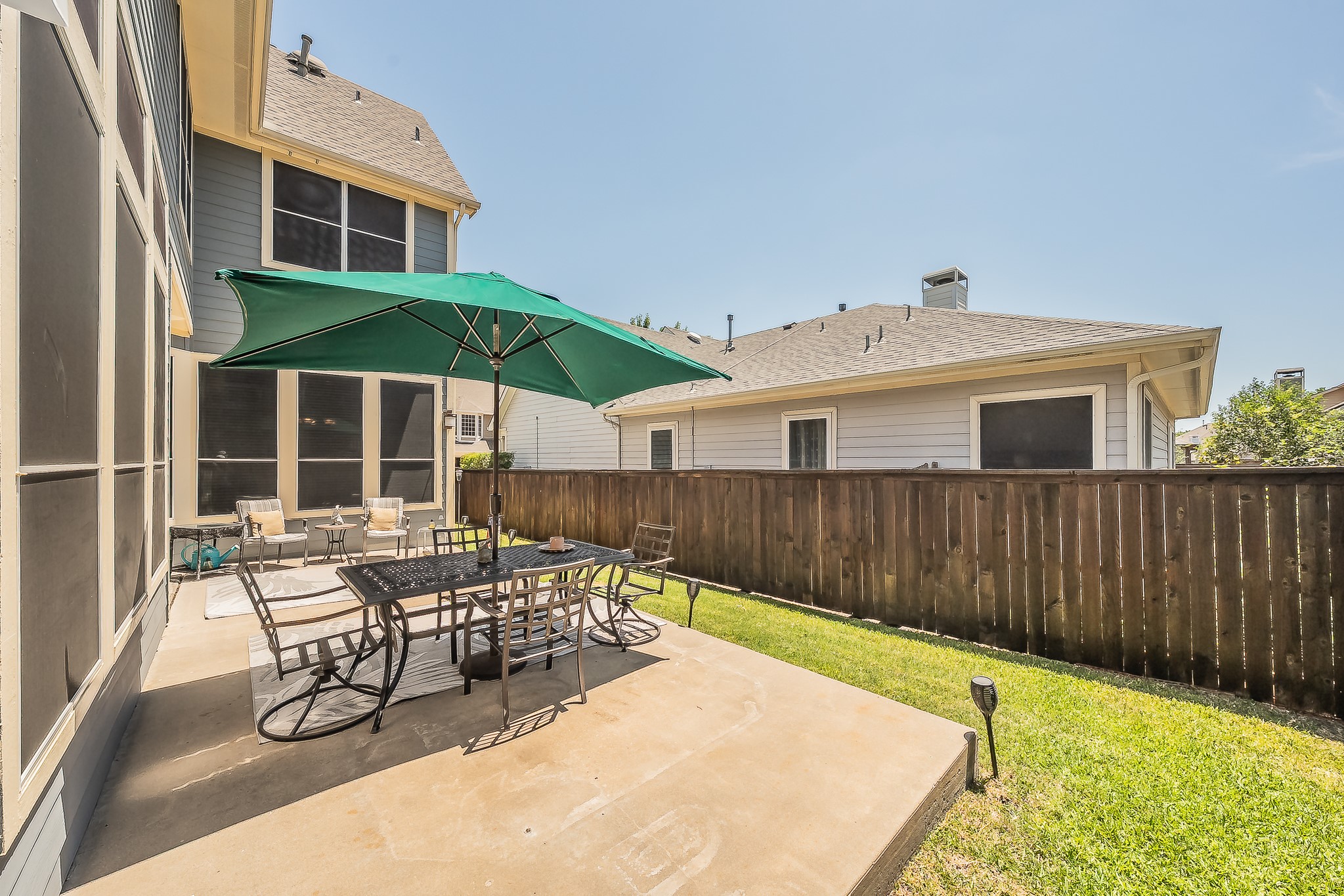 2215 Red Hawk Lane Euless TX 76039