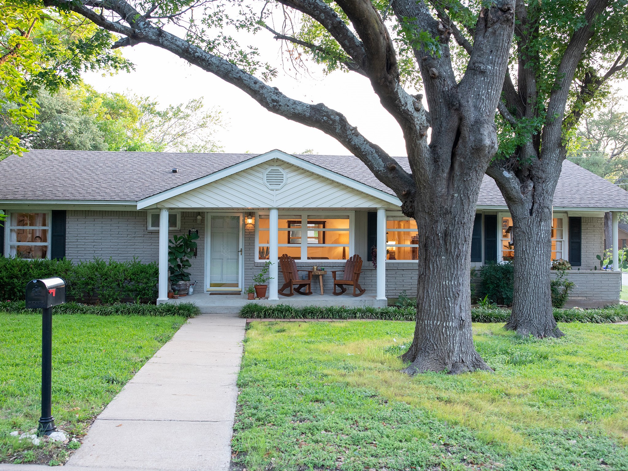 2324 Lake Air Drive Waco TX 76710