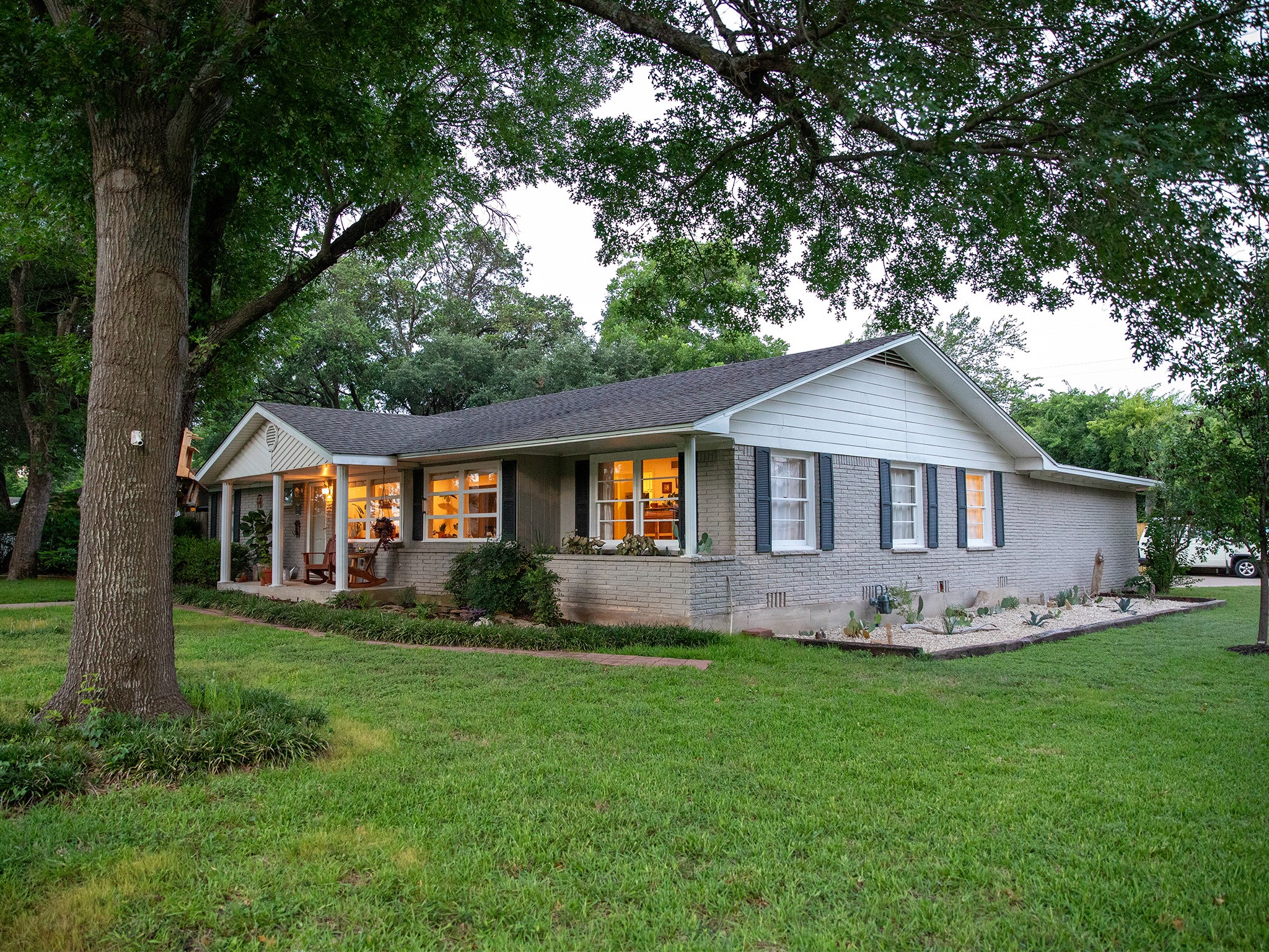 2324 Lake Air Drive Waco TX 76710