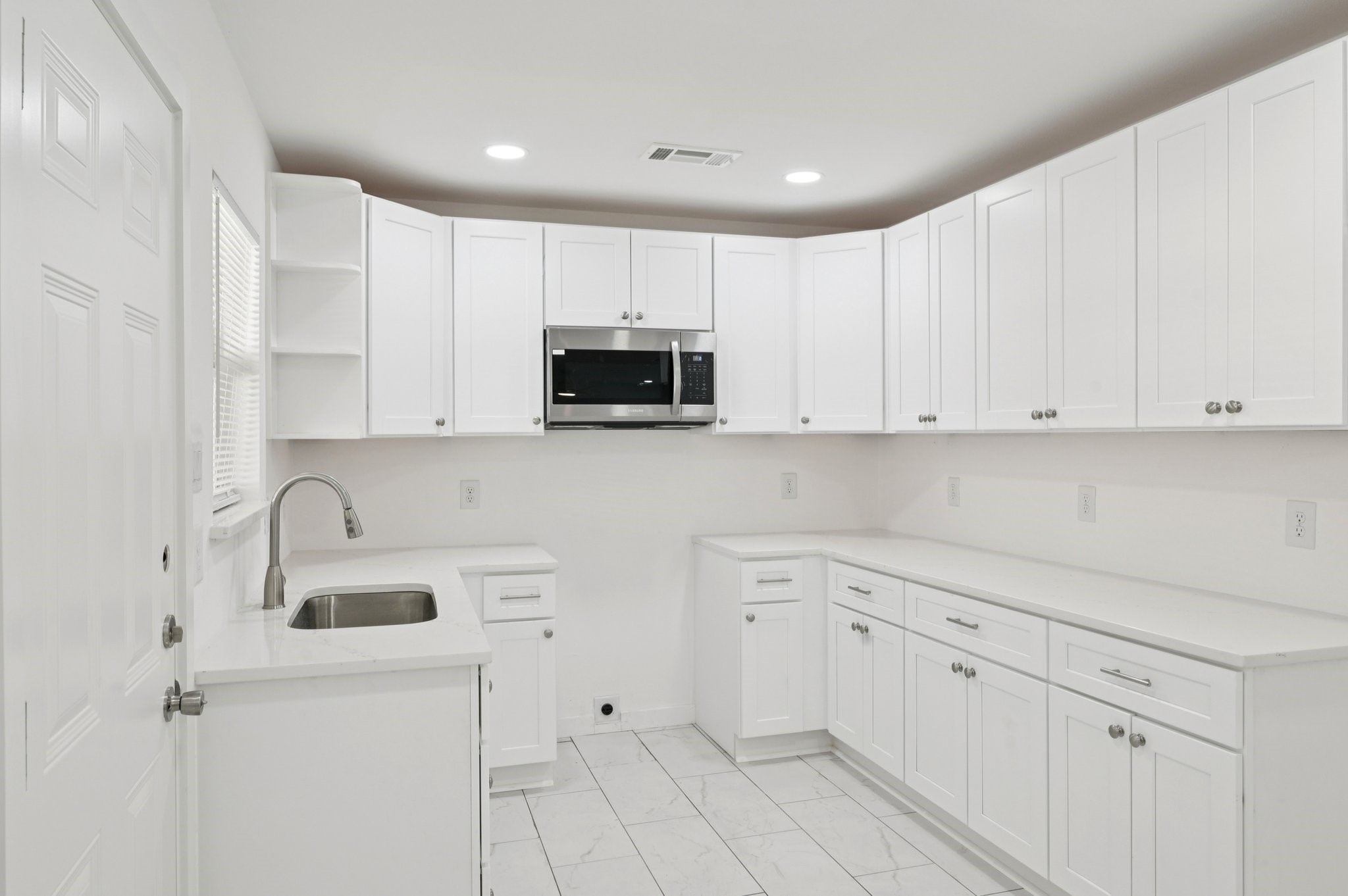 1428 Hawley Lane Dallas TX 75217