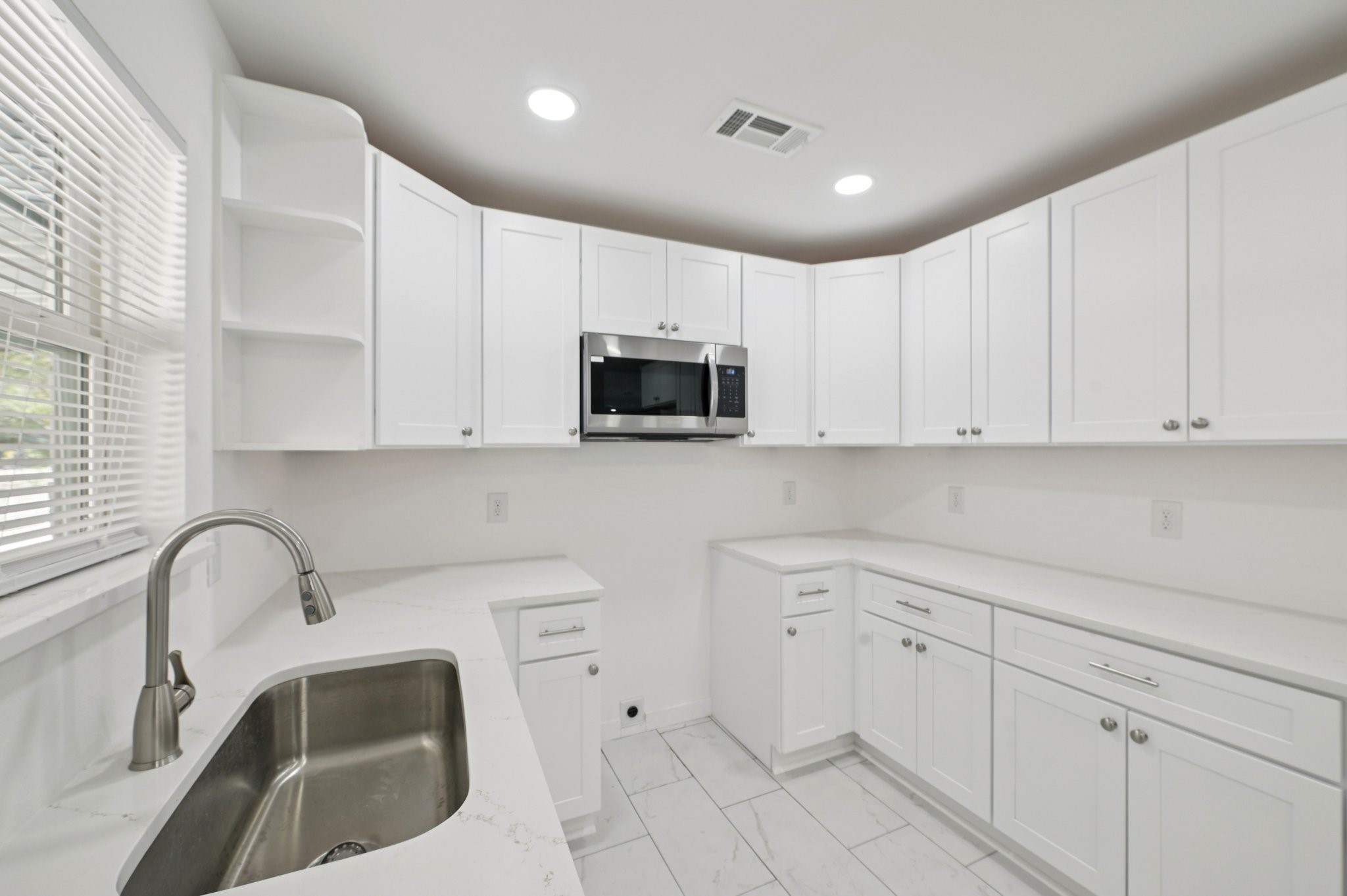 1428 Hawley Lane Dallas TX 75217