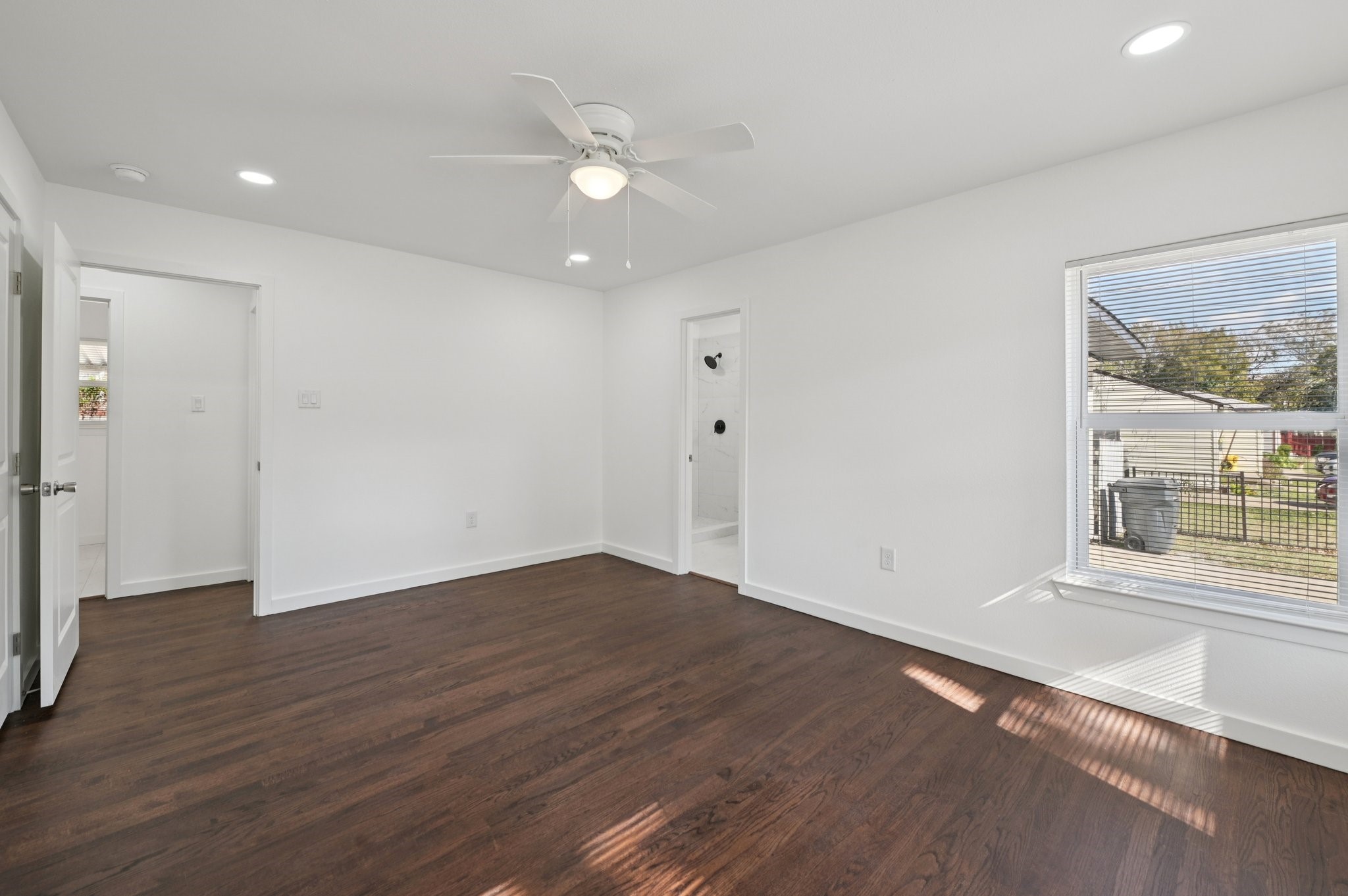 1428 Hawley Lane Dallas TX 75217