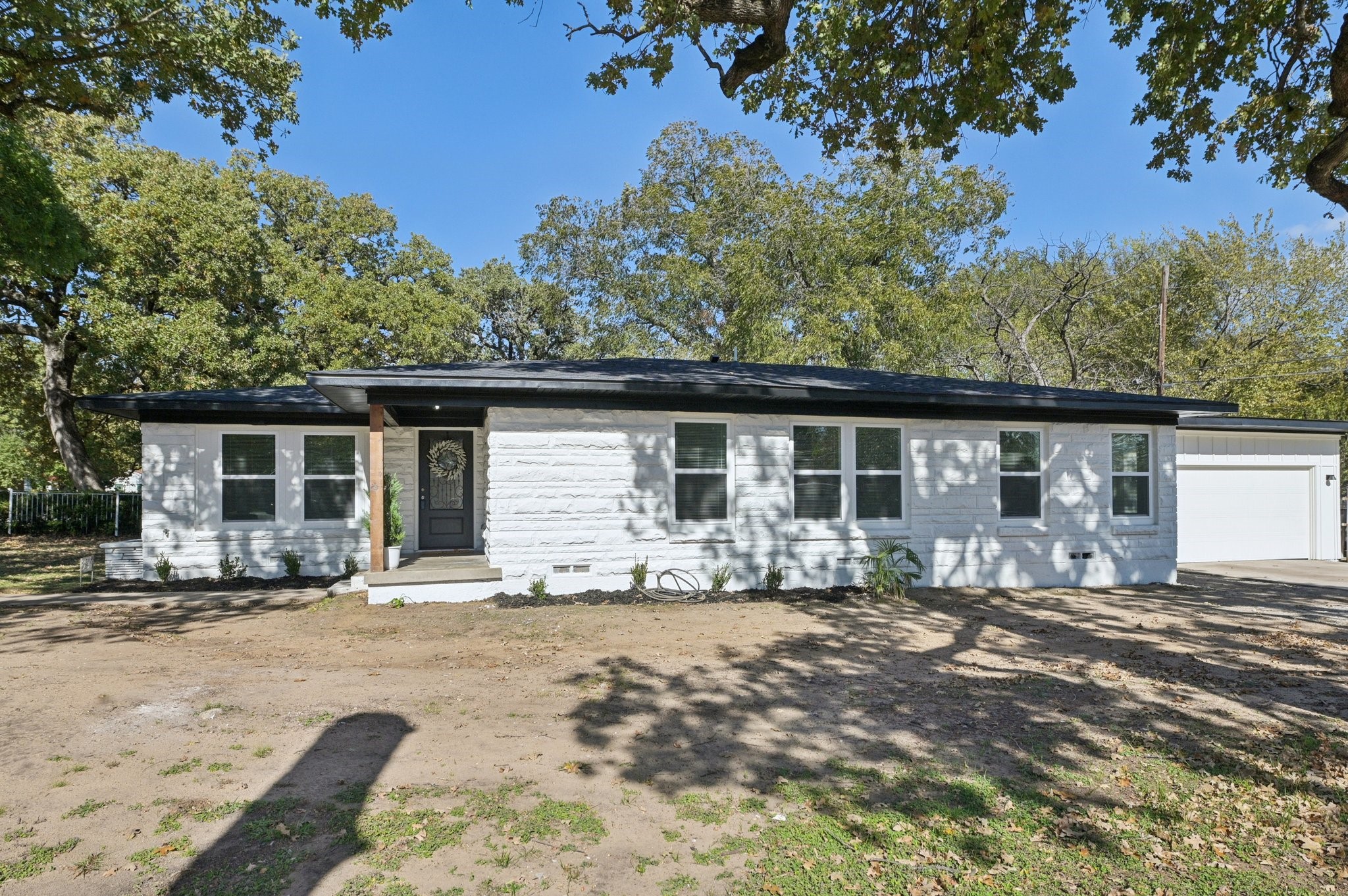 1428 Hawley Lane Dallas TX 75217