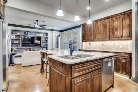 2785 George Owens Road Ponder TX 76259