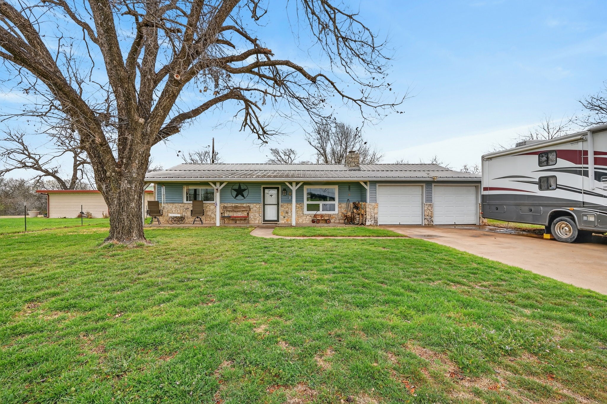 1812 Long Creek Court Granbury TX 76049